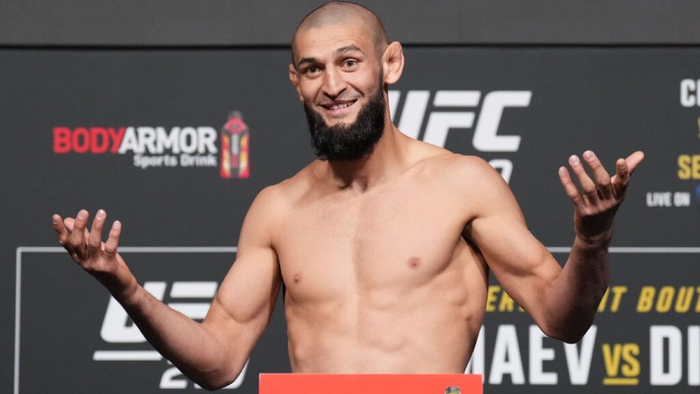 行径遭粉丝强烈谴责!|奇马耶夫|ufc_新浪新闻