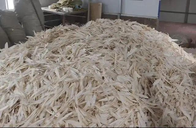 被收购回来的刀翎原毛。图片来源：受访者供图 大河报 