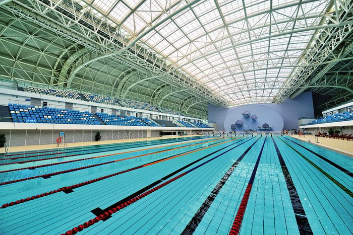 广西体育中心游泳跳水馆全力优化场馆服务，让群众畅享清凉。（广西体育中心供图）