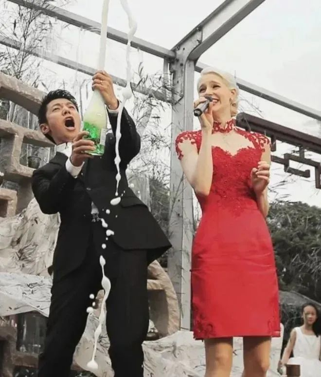 李白:咱们结婚后还是aa制,你别用我的钱,撒贝宁:你嫁给我,就要入乡