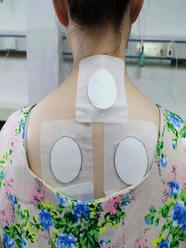 时下最火热的养生方式:冬病夏治三伏贴,趁热打"贴"约起来!