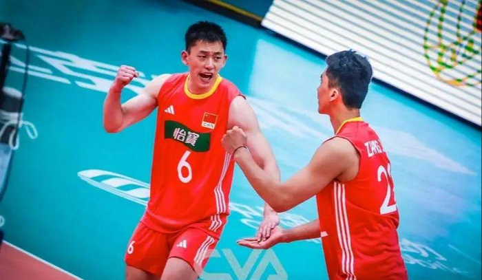 凌晨1点!中国男排传来喜讯:海宁做出霸气表态,球迷点赞声一片