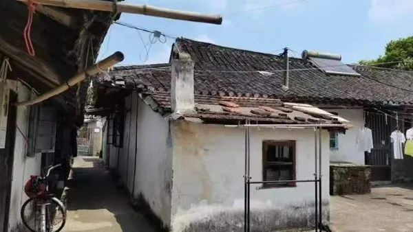 新场古镇启动最大城中村改造。新场镇供图
