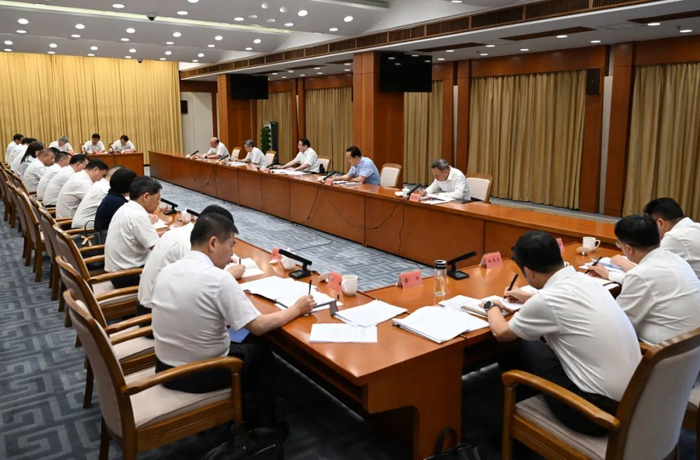 7月11日上午，省委农村工作领导小组（省乡村振兴领导小组）召开会议。