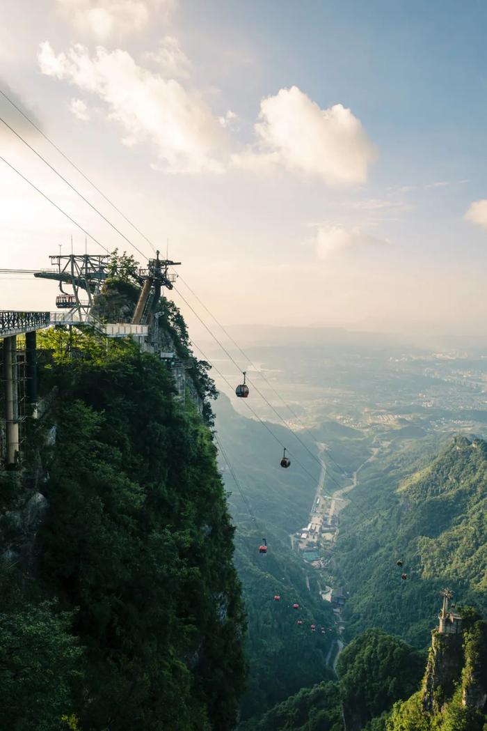 通天峡风景区索道图片