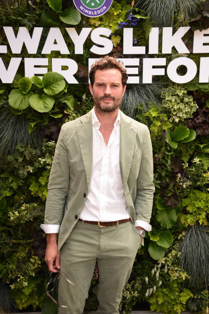 保罗·麦斯卡 & 詹米·多南观看2024温布尔登网球男单决赛