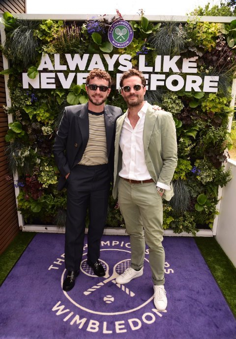 保罗·麦斯卡 & 詹米·多南观看2024温布尔登网球男单决赛