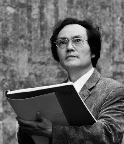 陈永生简介陈永生,笔名虚悟.现为中国散文学会会员,广东