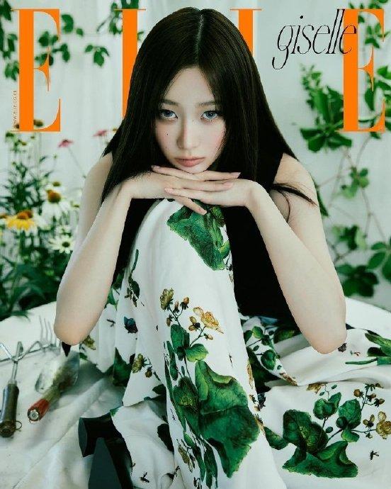 和aespa成员成为《elle》korean8月刊双封面明星