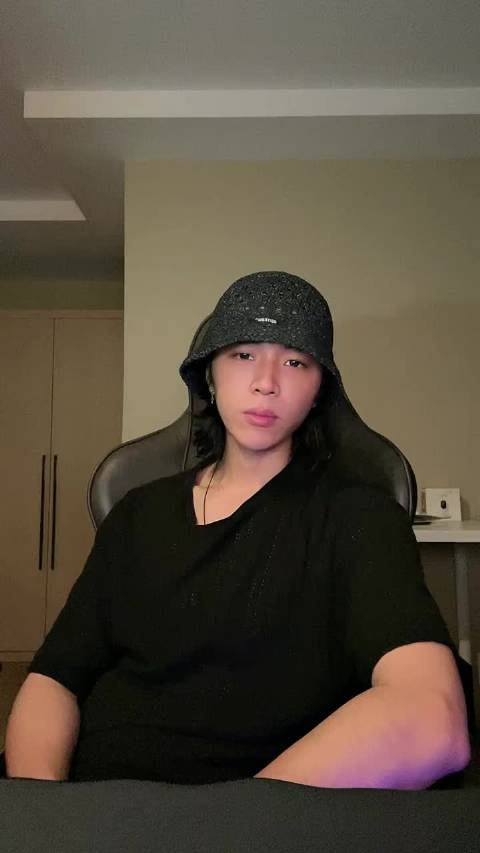 陈誉庚crayon320直播时间调整,下次直播时间敬请期待