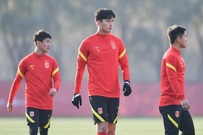 正式确认!国足传来好消息:伊万科维奇做出正确决定,球迷齐点赞