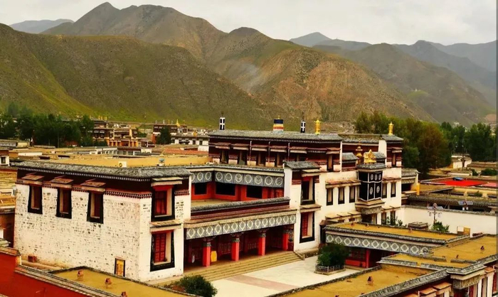 主播邀您自驾甘南,捕捉"九色"美景!|洛克|扎尕那|花湖_新浪新闻