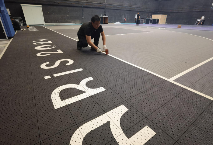 把中国地板铺到巴黎奥运会上!