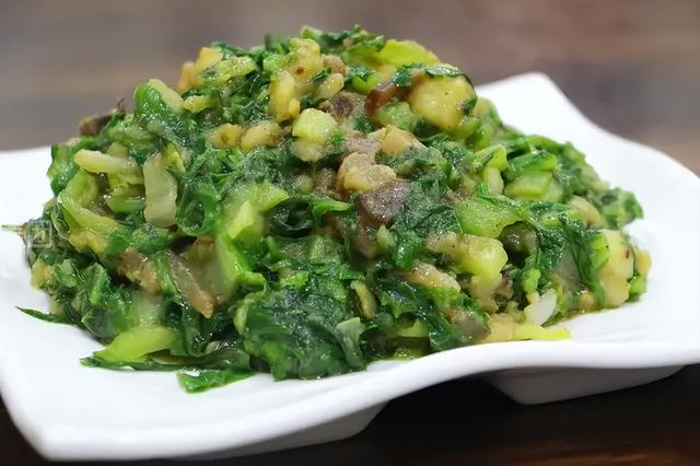腌猪肉烩小白菜