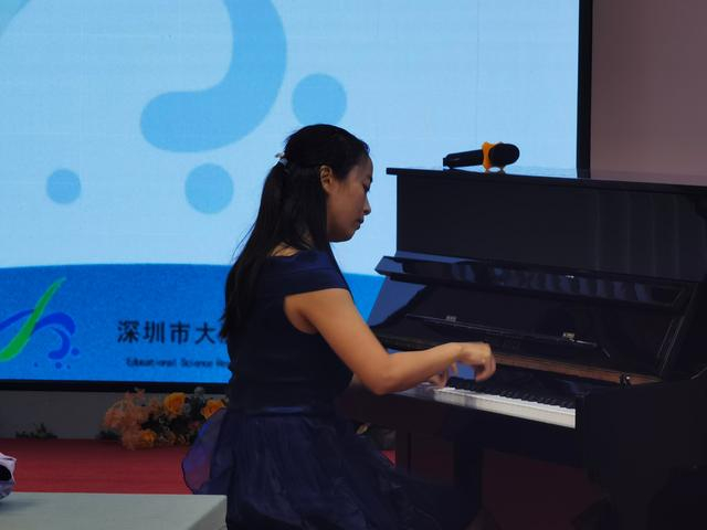 全区各幼儿园优秀教师积极响应,经过集团初赛激烈竞争,共有17位选手