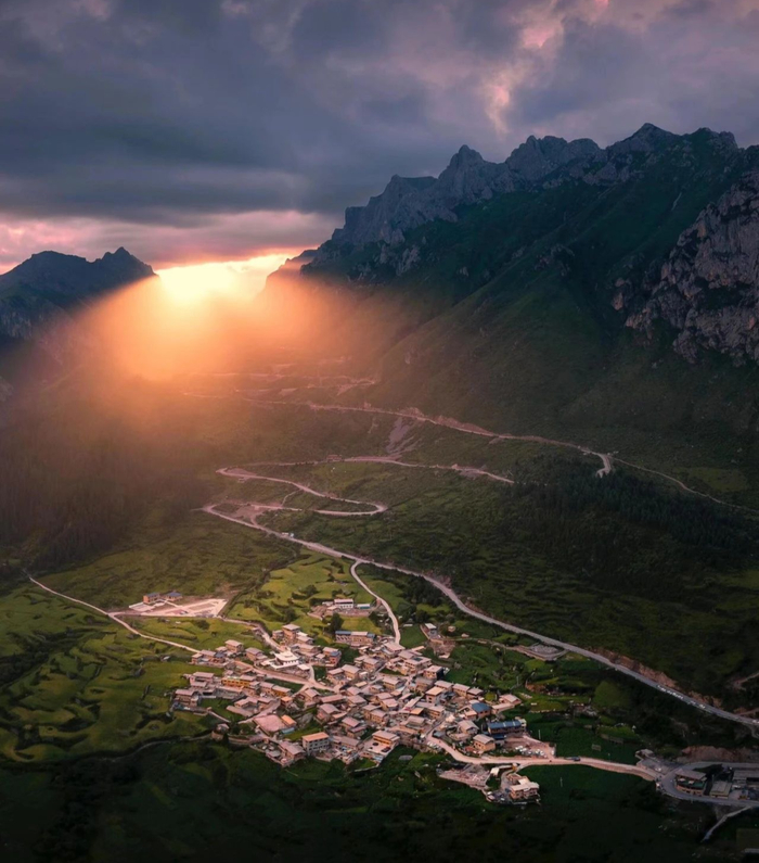 主播邀您自驾甘南,捕捉"九色"美景!|洛克|扎尕那|花湖_新浪新闻