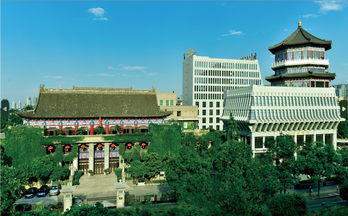 陕建股份办公大楼植根于三秦大地,成立于1950年3月的陕西建工集团,是