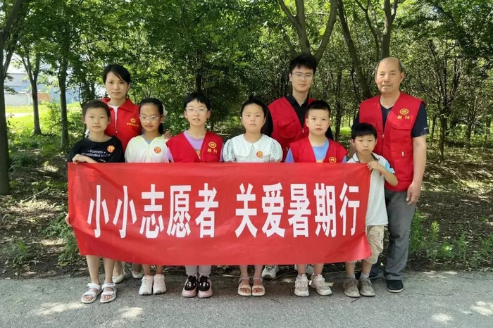 七彩的夏日|无锡江阴:持续开展"七彩的夏日"未成年人暑期系列活动