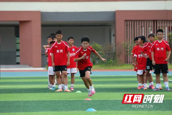 景炎中学成功入选全国青少年校园足球特色学校