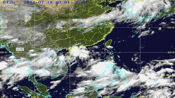 7月18日11时01分的卫星云图显示，南海及西北太平洋热带辐合带扰动云团活跃。广州市气象台风云2G卫星云图