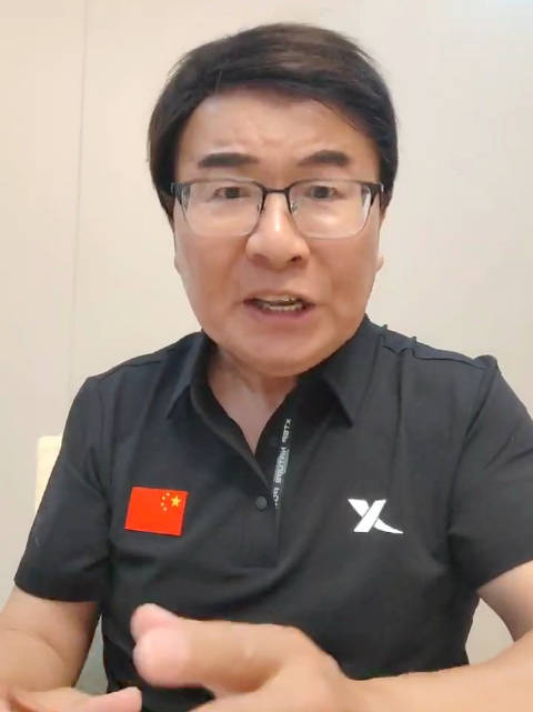 韩乔生点赞鄂尔多斯草原村排