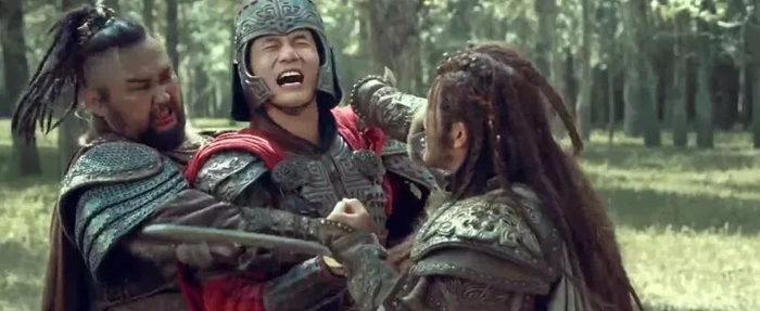 《传说》中的AI成龙时常露出不明所以的表情/《传说》截图