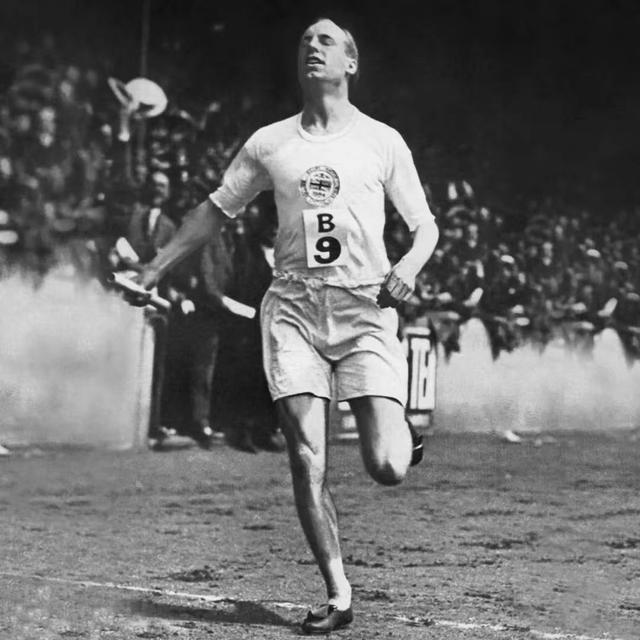 1924年7月，李爱锐在巴黎奥运会的比赛中。
