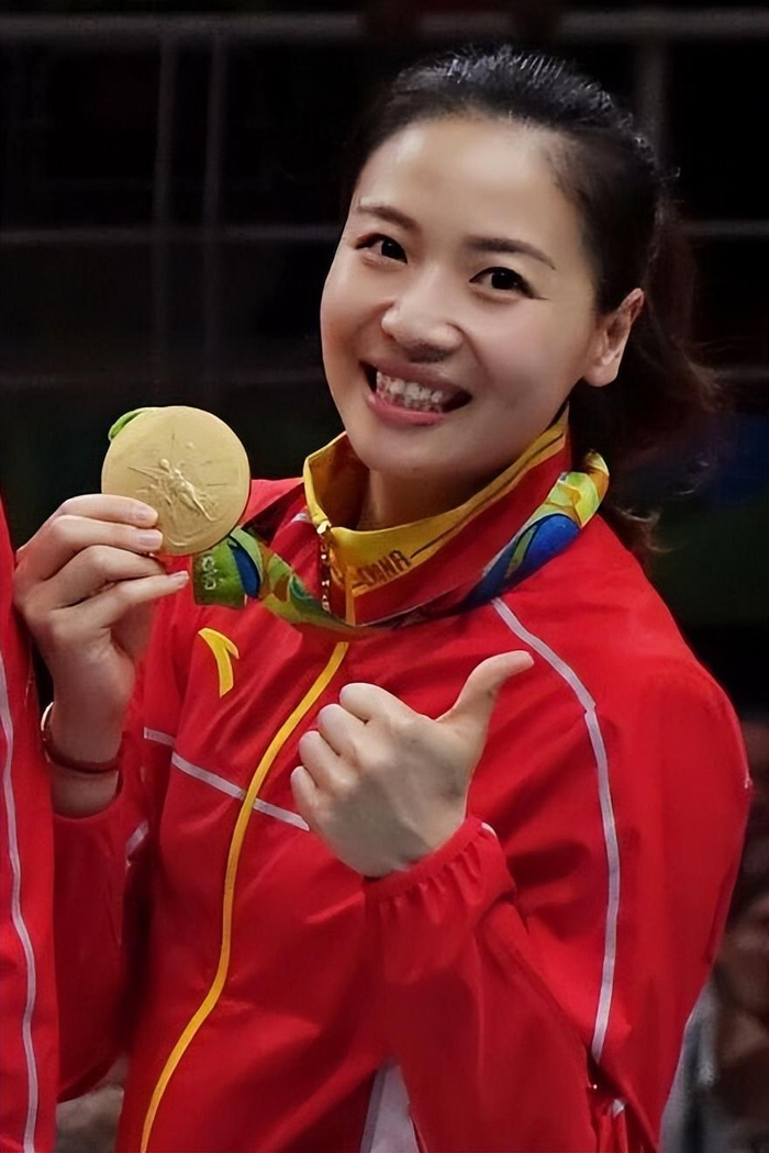 盘点中国女排"第一美女":惠若琪的臀,魏秋月的腰,张常宁的腿前言