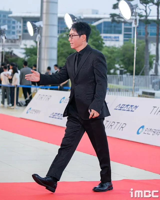 池石镇x宋智孝x金钟国相关更新!