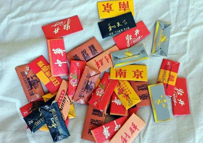 红星调查|疯狂的烟卡游戏:6儿童为获烟卡盗窃6万元高档香烟,专家称堵不如疏
