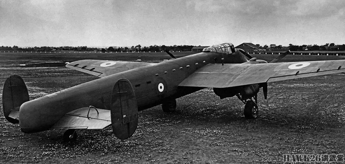 85年前"曼彻斯特"原型机首飞 二战时期英国重型轰炸机