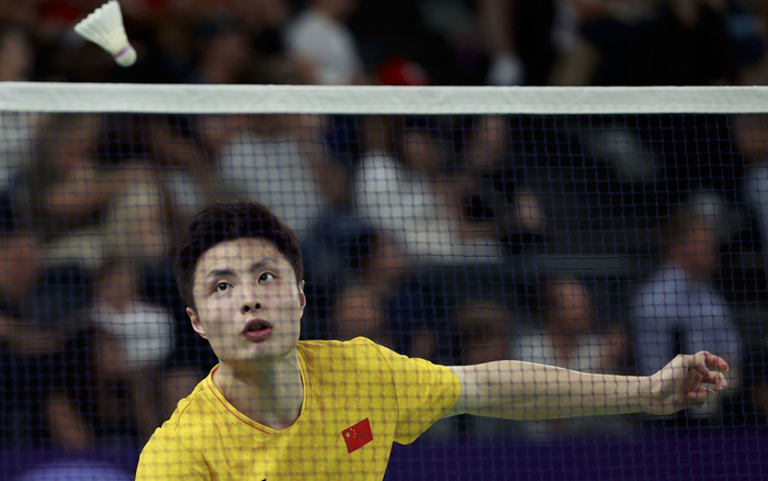 巴黎奥运会之旅，石宇奇的态度是要拼好每一场。 图/新华社