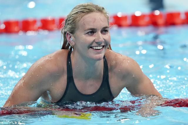 女子400米自由泳决赛:蒂特姆斯夺金 麦金托什银牌&莱德基铜牌