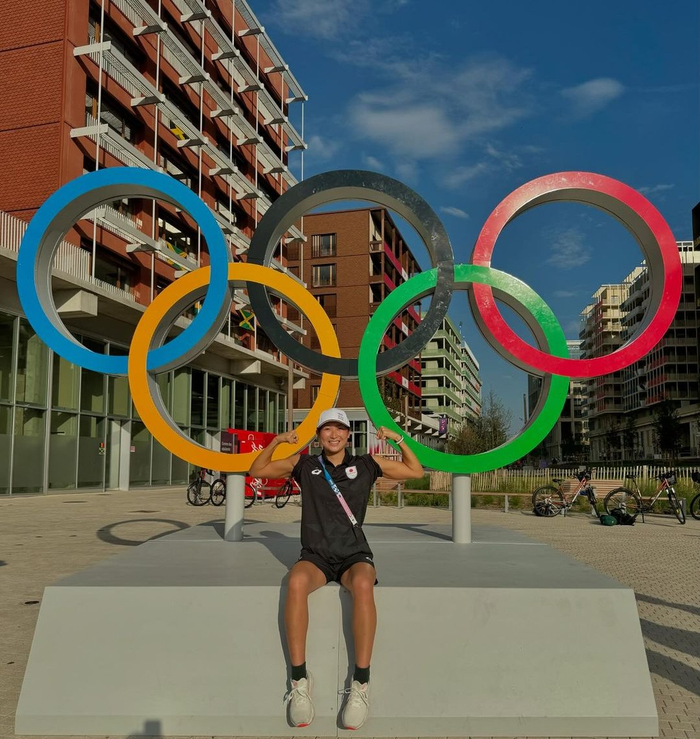池江璃花子在巴黎奥运村。
