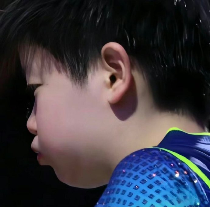 奶团子般的孙颖莎有着活泼可爱的形象