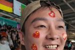 [流言板]东契奇被放空三分稳稳命中已得到10分，湖人25