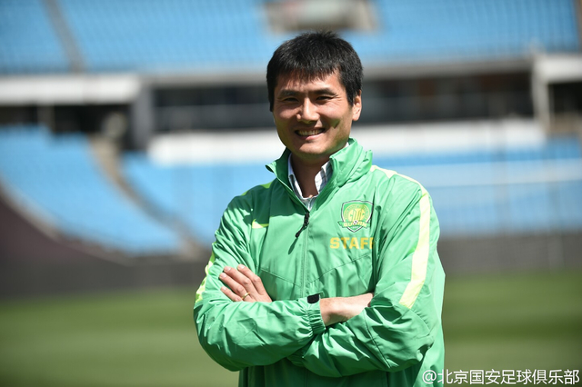 首次出任职业队主帅,邵佳一迈出勇敢一步