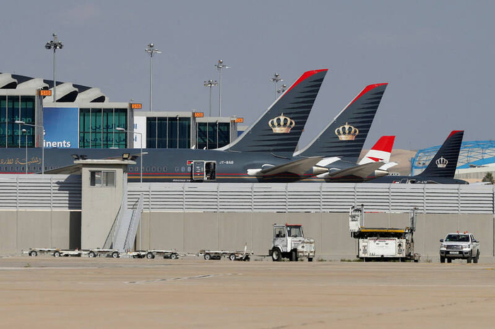 以色列攻击在即,航空公司停飞黎巴嫩__财经头条