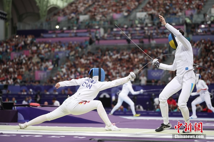 (巴黎奥运)击剑女子团体重剑:中国队胜乌克兰队 晋级半决赛