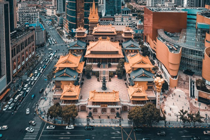 当生活的城走向消费的城:由定海桥,提篮桥,梅龙镇谈上海城市变迁
