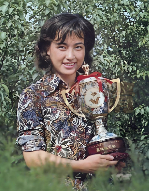 大伙都来说说,刘晓庆究竟是"人保戏",还是"戏保人"的演员?