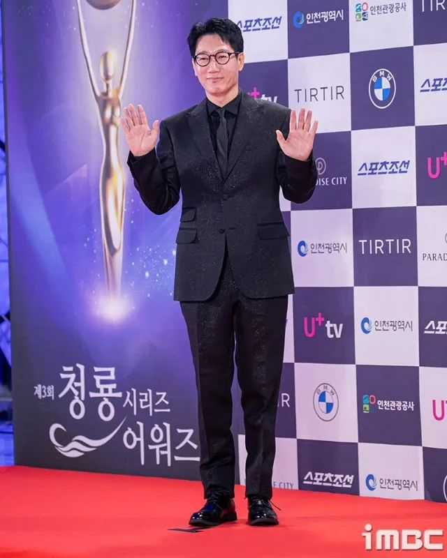 池石镇谈到成员退出&节目初期!宋智孝fm饭拍!金钟国与一家人!