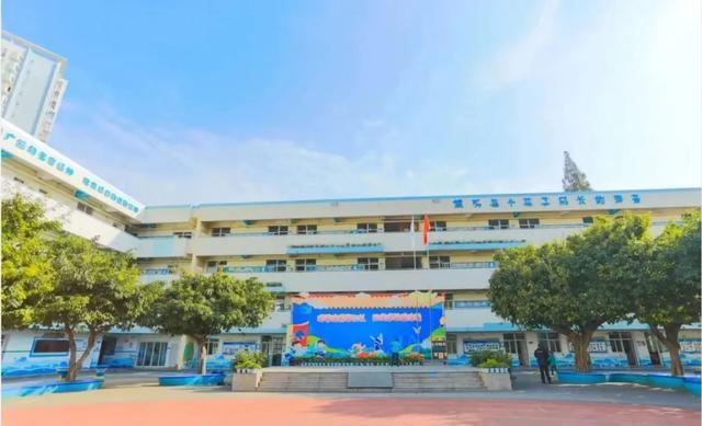 成都市沙河源小学图片