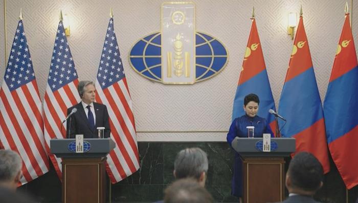 8月1日，美蒙两国外长在乌兰巴托召开记者会。美国务院视频截图