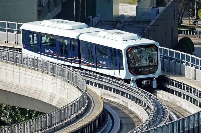 测试列车已驶入 澳门轻轨预计10月可通横琴