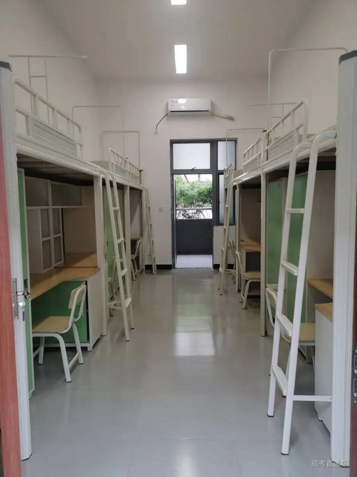深圳城市职业学院湛江幼儿师范专科学校麻章校区:廉江校区:广东肇庆