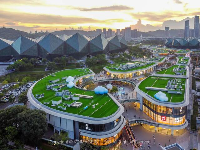 深圳大运天地真的太火了,不过我劝你周末千万不要去!|深圳市|广东省|大运中心|演唱会|自然_新浪新闻
