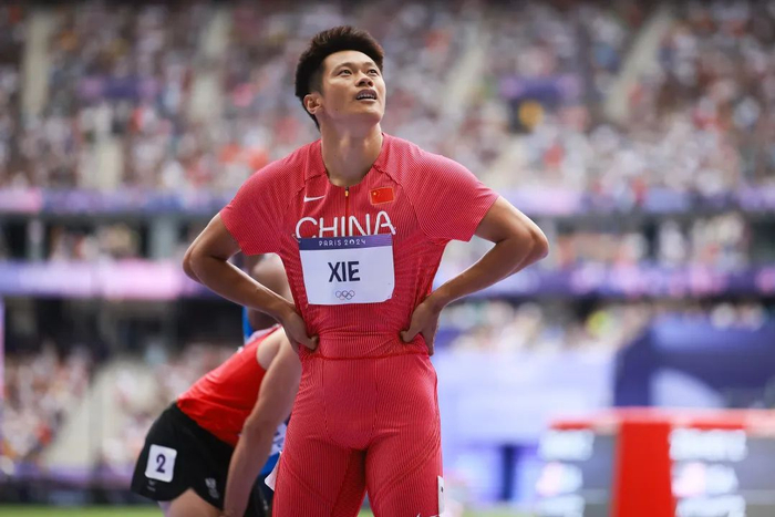 谢震业回应放弃200米比赛|谢震业|巴黎奥运会|接力_新浪新闻