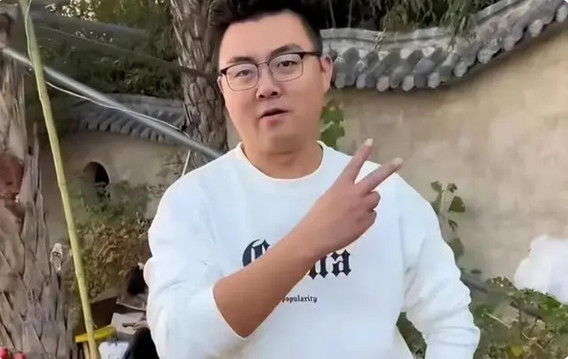 熊磊发文案引争议,云昊及时做出回应举动,又给郭威上了一课