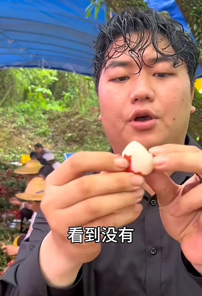 ▲近日，全红婵哥哥直播带货引发争议。图/全进华社交账号视频截图